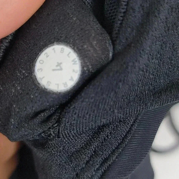 Lululemon Free To Be Serene Bra *High NeckBlack / Heathered Black - Picture 8 of 11